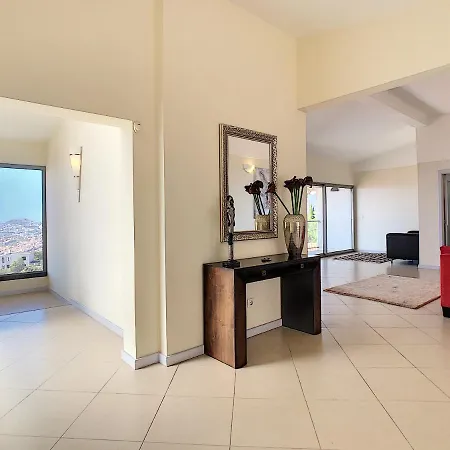 Moniz By Lovelystay Villa Funchal (Madeira)