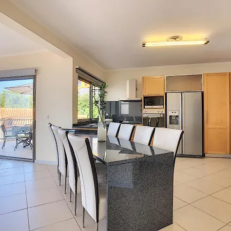 Villa Moniz By Lovelystay Funchal (Madeira)