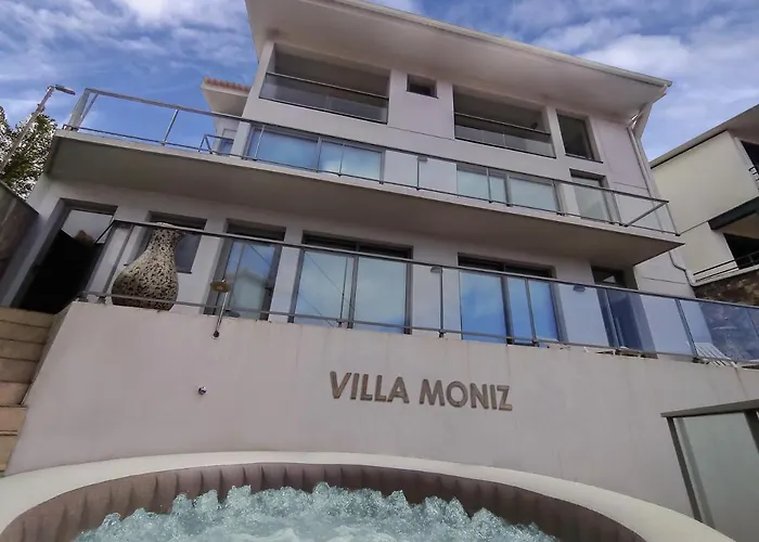 Moniz By Lovelystay Villa *