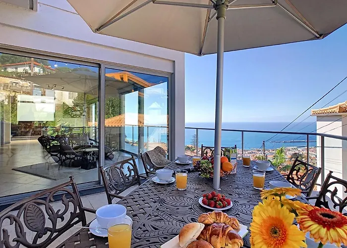 Moniz By Lovelystay *