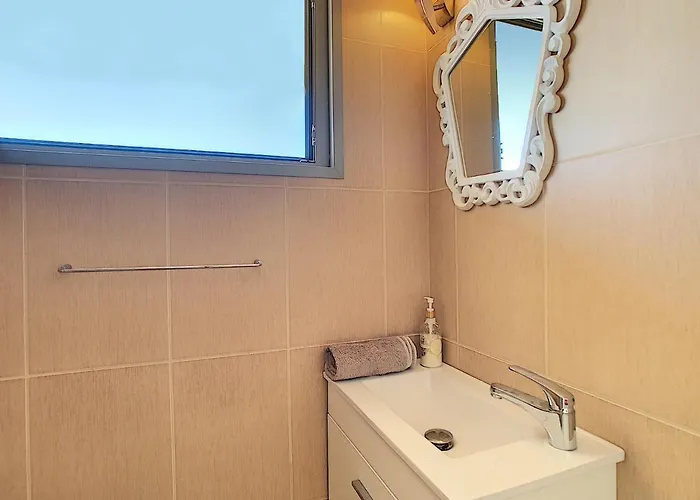 Βίλα Moniz By Lovelystay