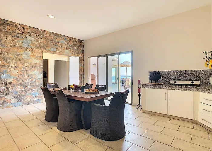 Villa Moniz By Lovelystay