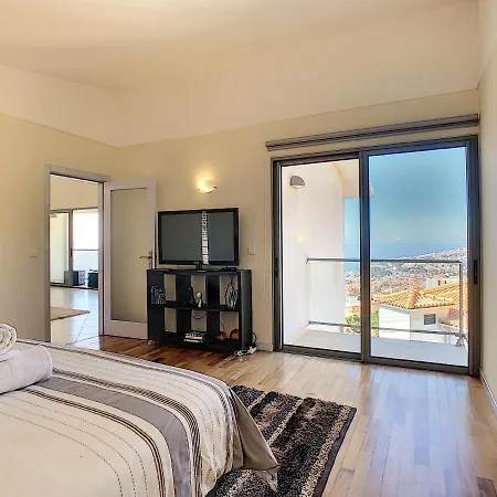 Moniz By Lovelystay ヴィラ *